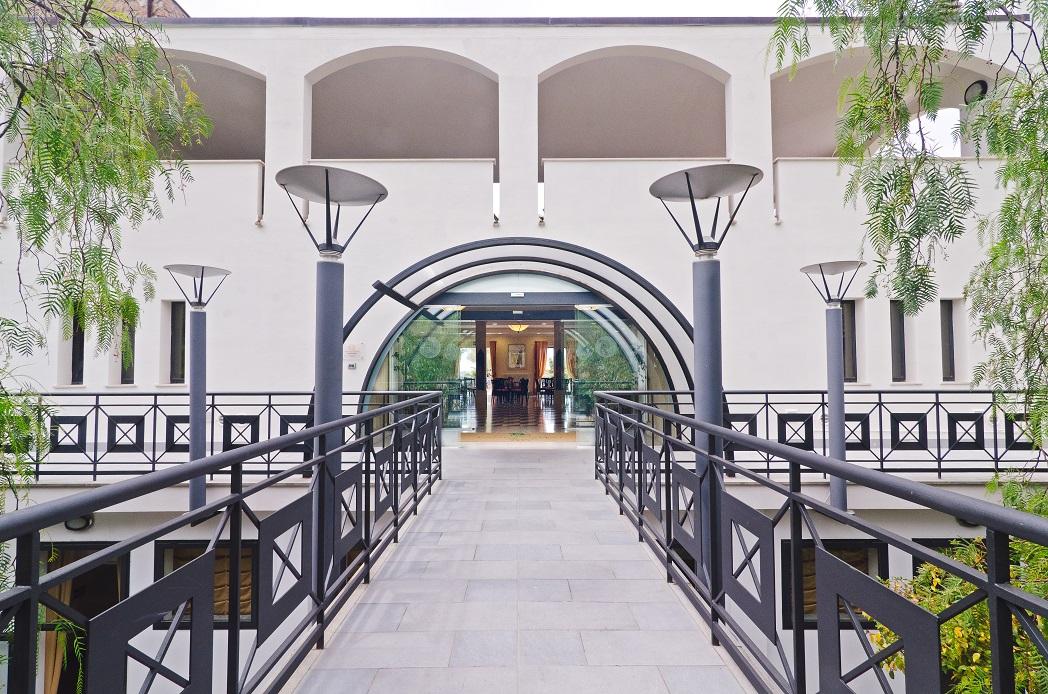 Castellaro Golf Resort מראה חיצוני תמונה