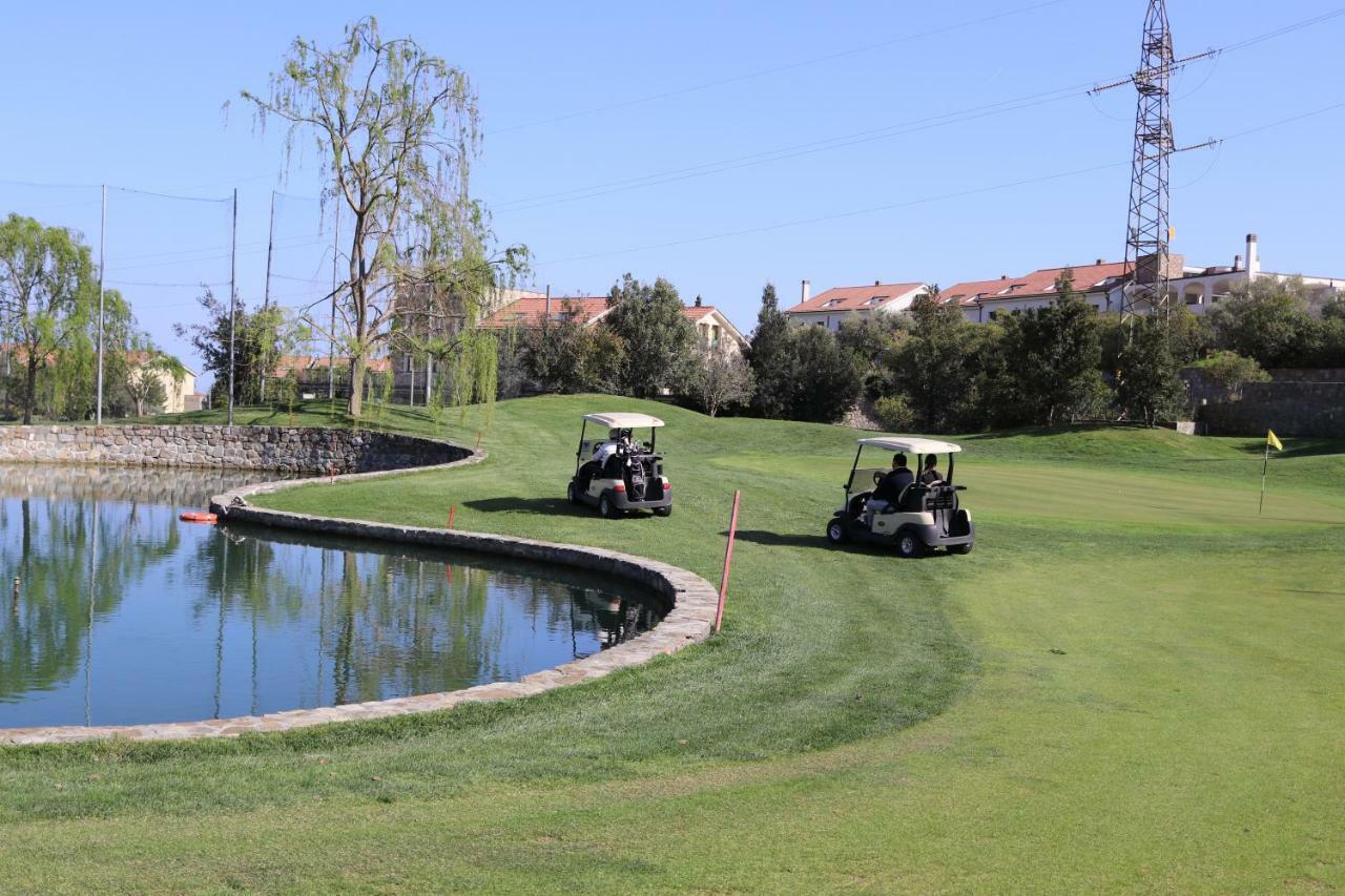 Castellaro Golf Resort מראה חיצוני תמונה